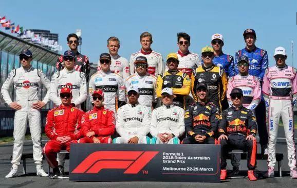 F1澳洲站:维特尔意外受益夺冠 汉密尔顿亚军